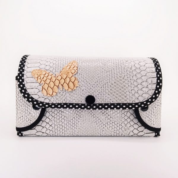 Trousse à maquillage.