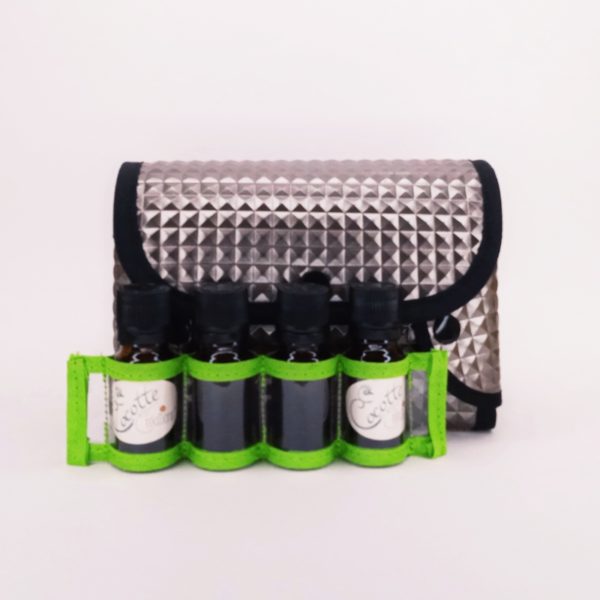 Trousse de rangement huiles essentielles.