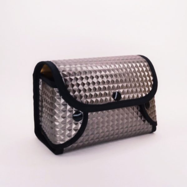 Trousse de rangement huiles essentielles.