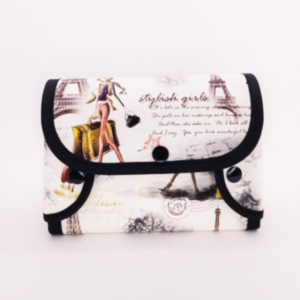 Trousse de rangement huiles essentielles.